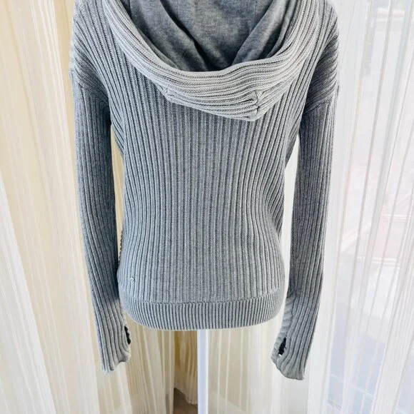 Lululemon ribbed scuba front hoodie sweater - Picture 4 of 11